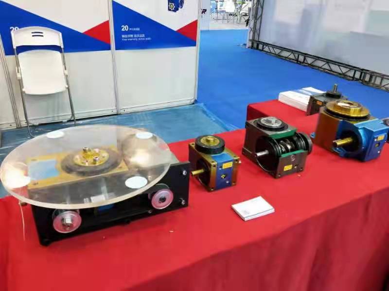 中型齒輪減速馬達該如何選擇？